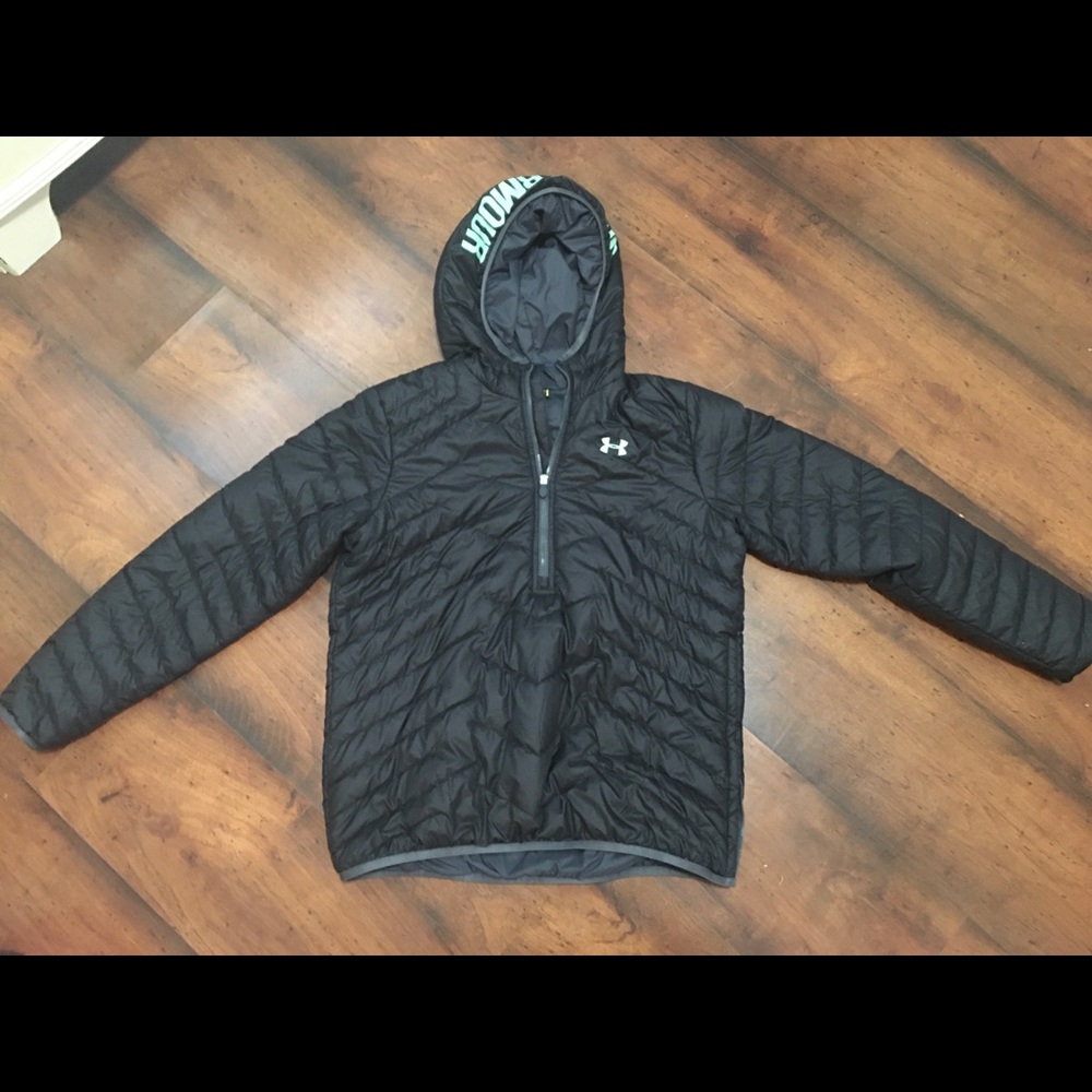 Under armour youth xl jacket